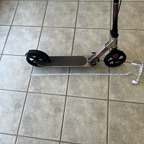 Oxelo Mid 9 pink scooter used, grip worn