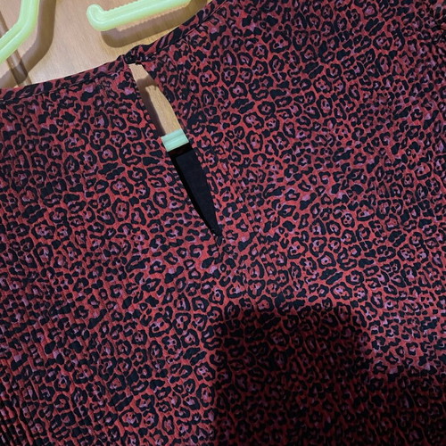 Zara shirt used, dark red animal print, size small