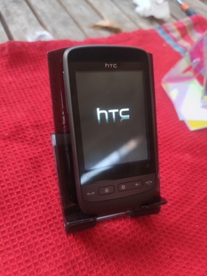 HTC Touch2 smartphone like new, black, memory card slot
