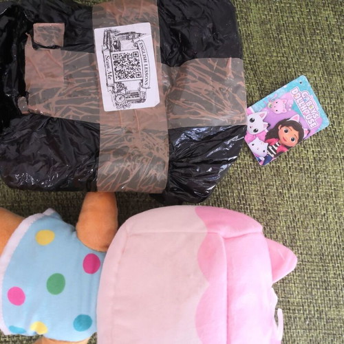 Gabby's Dollhouse Baby Box Cat plush 25cm like new
