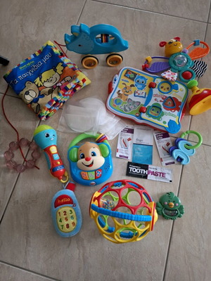 Various toys like new