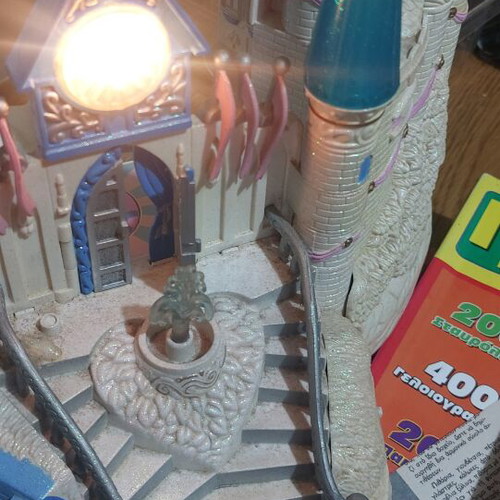 Polly Pocket Cinderella Castle playset