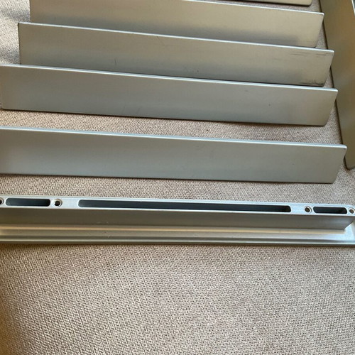Set of 10 aluminum handles for cabinets