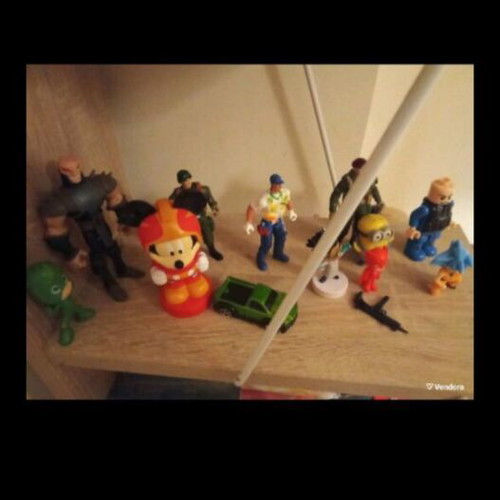 Various toy figures, set