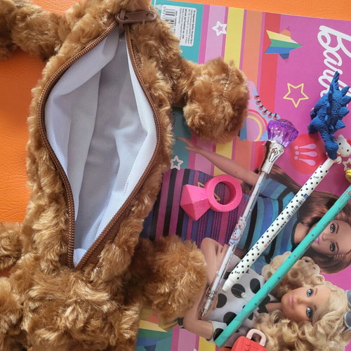 Dog Pencil Case with 20 Pencils, Pens, and Drawing Pad New
