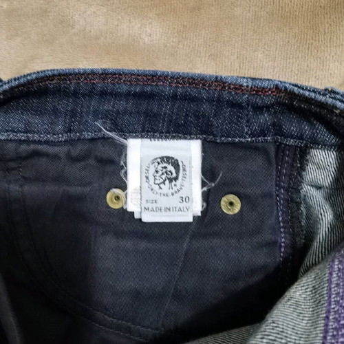 Diesel jeans no.30 like new, dark blue, low waist with studs