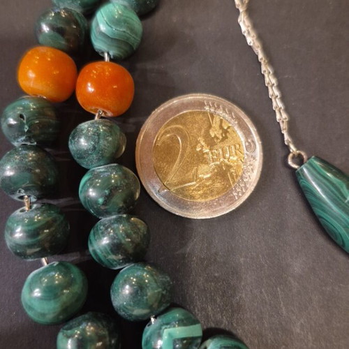 Komboloi with malachite and amber beads, new, silver chain