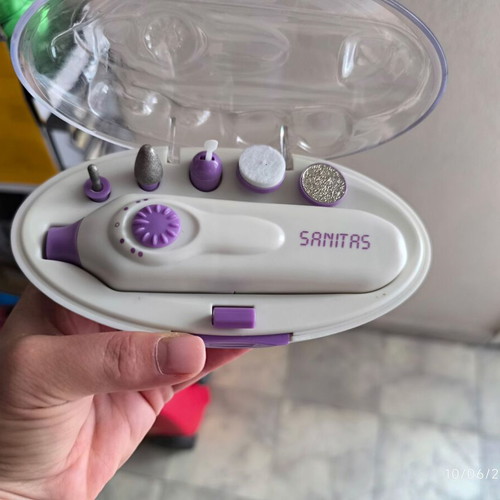 Sanitas travel manicure and pedicure set new