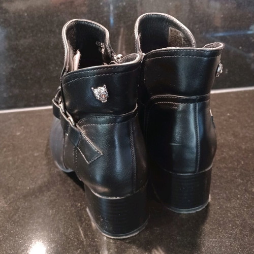 Voi&Noi ankle boots used, genuine leather, size 36, black