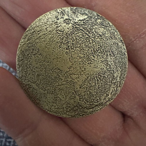 Moon coin new in case