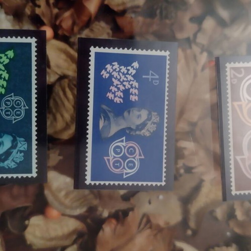 England stamps new, 3 pieces, Queen Elizabeth 1950-60