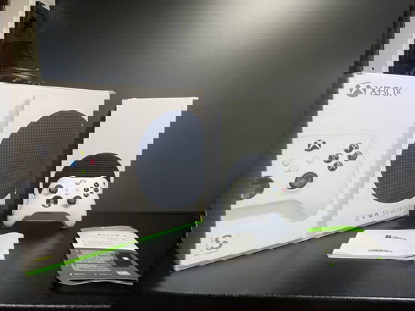 XBOX Series S 512 GB