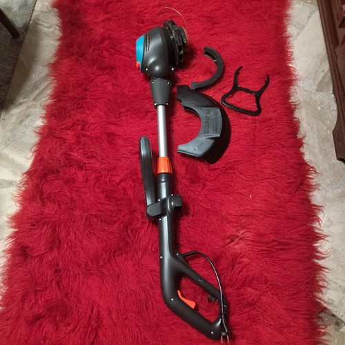Gardena Turbo Easy Cut electronic grass trimmer like new
