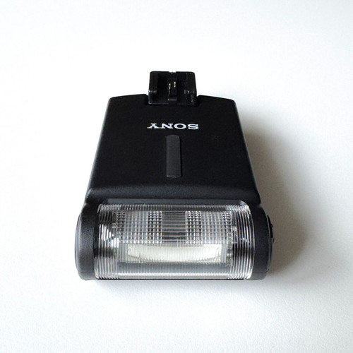 Sony HVL-F20AM external flash like new for Alpha cameras