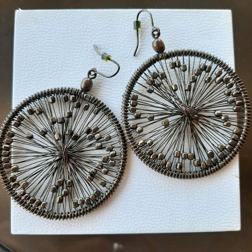 Accessorize earrings used, dangle, 5 cm diameter