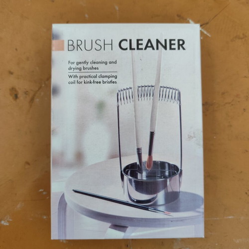 Brush cleaner new, special container for painting brushes