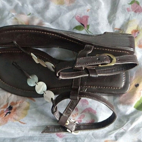Saint Tropez sandals in natural leather with royal abalone, like new