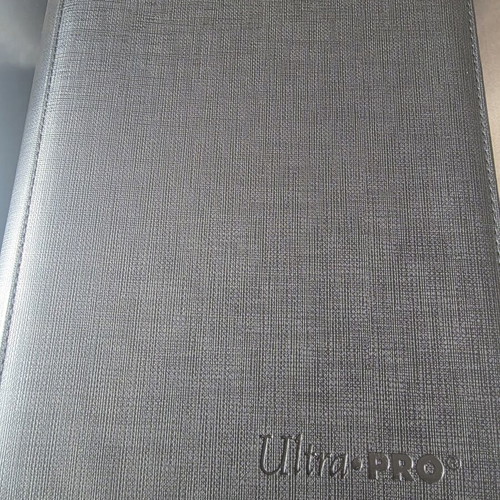 Ultra Pro Toploader Binder with 80 positions like new plus 80 Toploaders gift