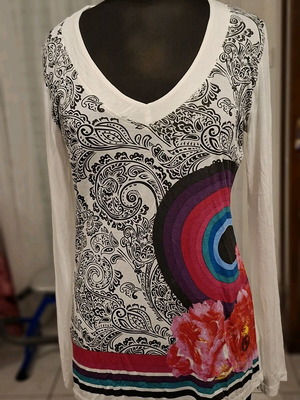 Desigual spring blouse like new, size M-L, white multicolor