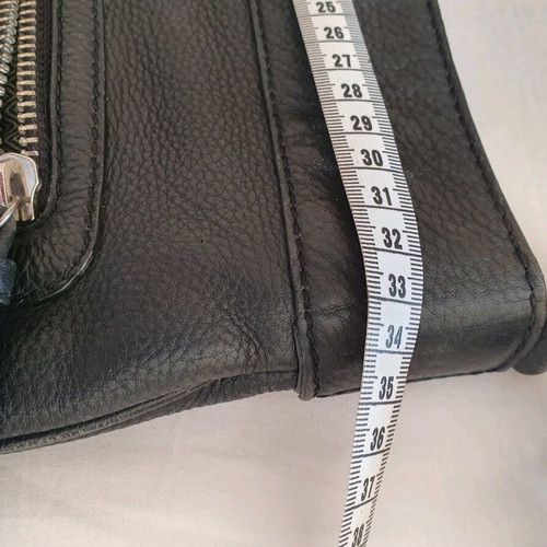 Massimo Dutti men's leather bag used, black