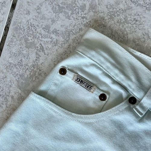 John F Gee Jean white ecru size L