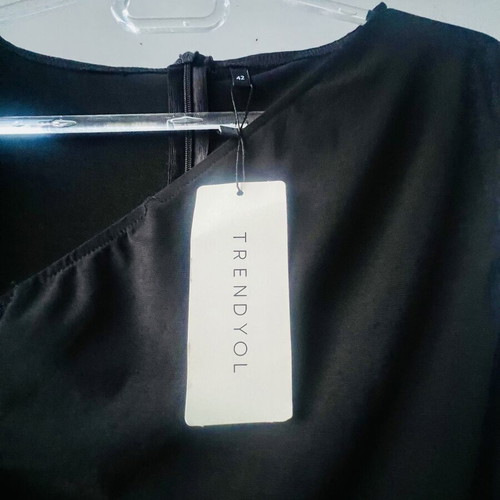 Trendyol Black Midi Dress new, size 42
