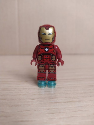 Lego Super Heroes Avengers Iron Man минифигура като нова