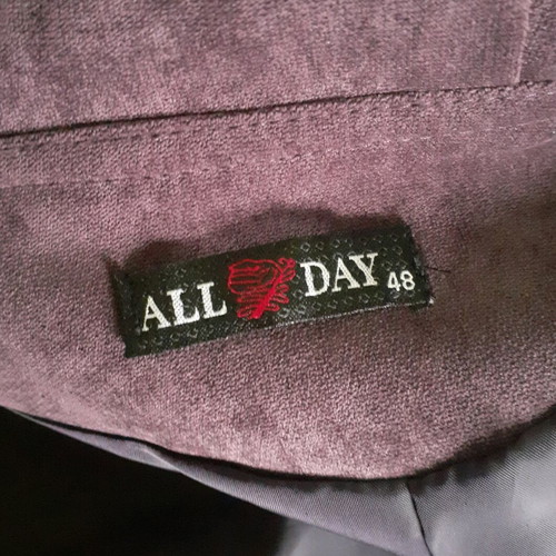 All Day trench coat purple like new, size 48