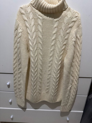 Funky Buddha knitted white sweater size L like new