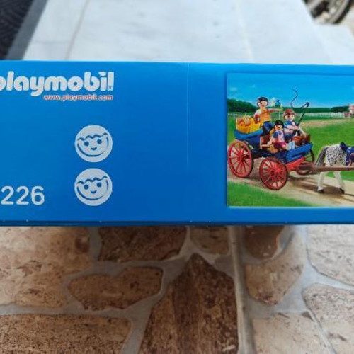 Playmobil 5226 Country Horse and Carriage set new, sealed