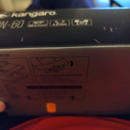 Kangaro Aion 60 hole puncher new