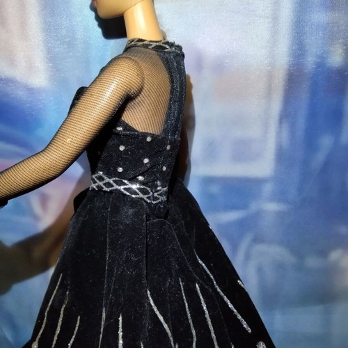 Crystal Jubilee Barbie 40th Anniversary doll 1991/1999