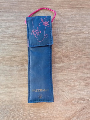 Waterman pen case used with magnetic closure