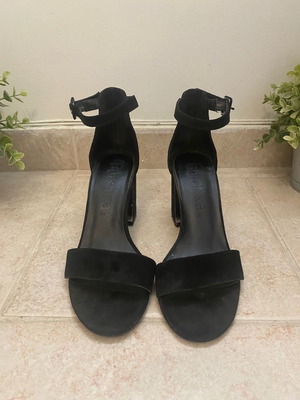 Bershka suede women's sandals used, black, size 39