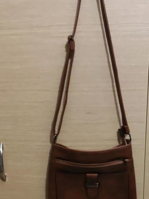 Women's crossbody bag like new, brown leatherette with adjustable strap