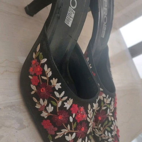 Mule shoes used, satin with floral embroidery, size 36