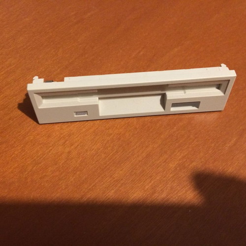 White front panel floppy disk drive 3.5" like new