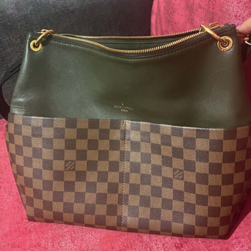 Louis Vuitton shoulder bag like new, brown