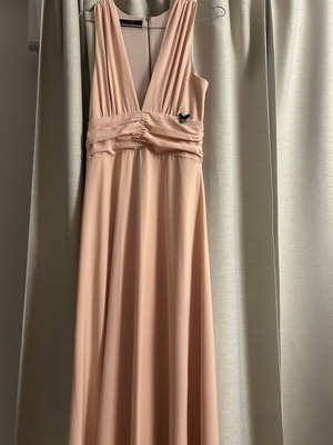 Lynne dress soft pink with lining like new, formal occasion
