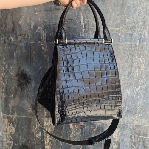 Max Mara Anita Embossed Leather Shoulder Bag like new, black