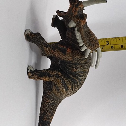 Dinosaur like new