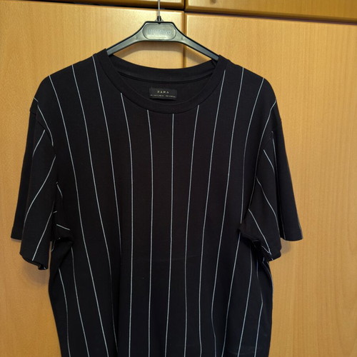 Zara men's black striped T-shirt like new, cotton, size L