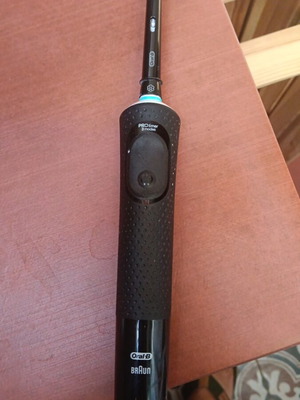 Oral-B electric toothbrush