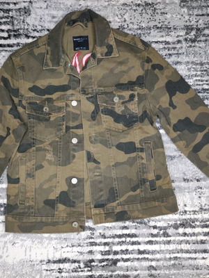 Bershka men's camo denim jacket like new, green XS