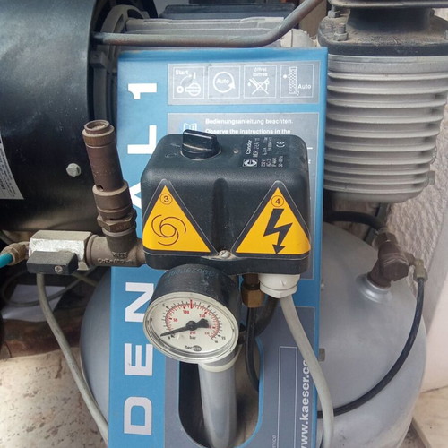 Kaeser Oil Free Compressor like new, single head