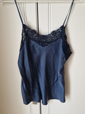 Silk top like new, blue, size S