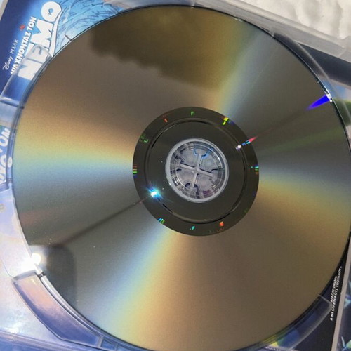 Finding Nemo Disney DVD new, dubbed