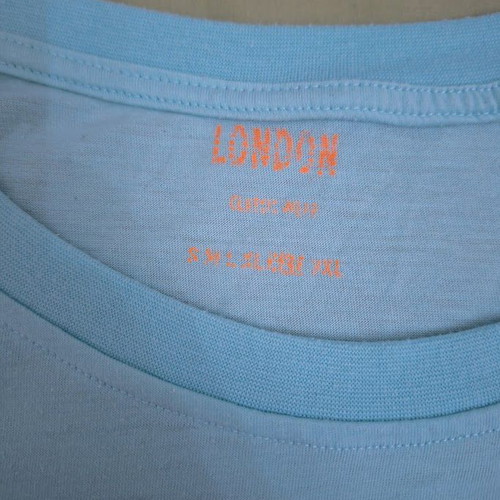 London T-shirt XXL like new, turquoise