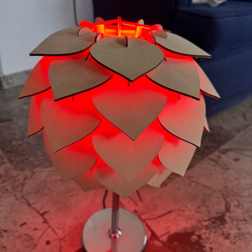 Wooden table lamp like new with color changing feature