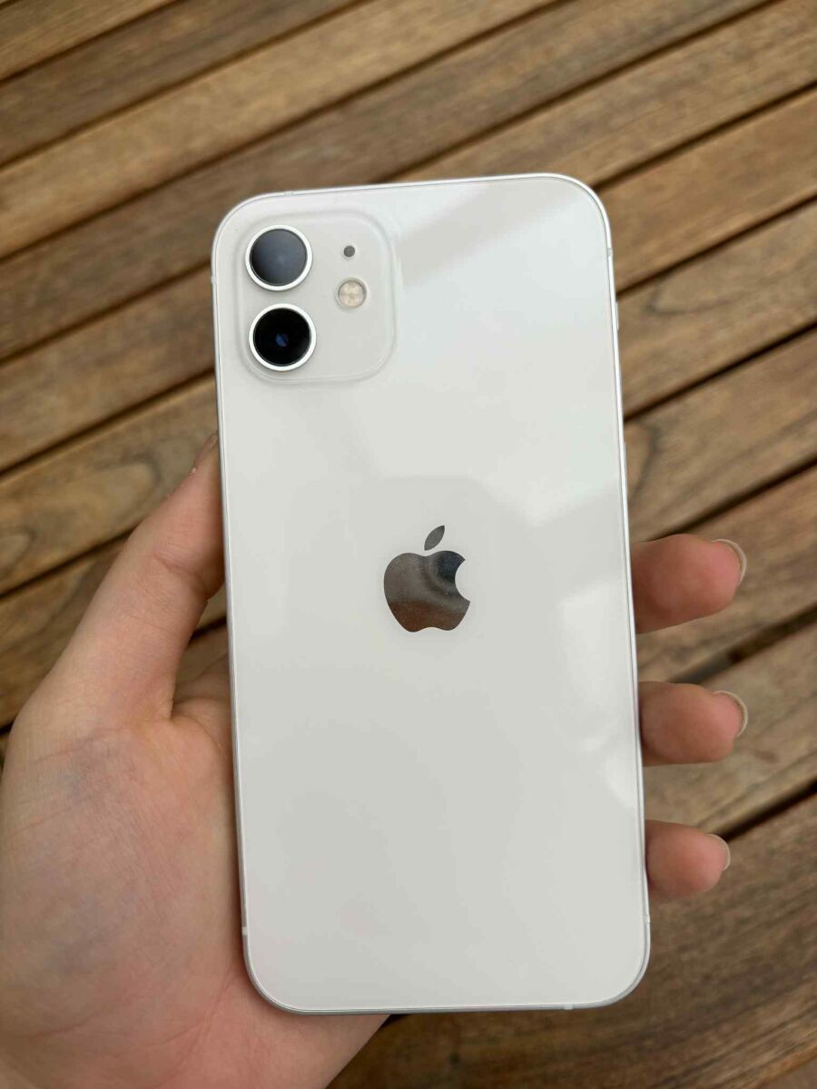 iPhone 12 64GB excellent used, white - € 149,00 - Vendora.cy